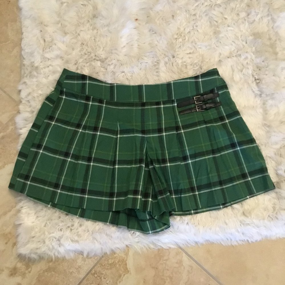 Dangerfield Skort size 20 AU new